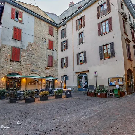 Feel - Grand Alta Апартаменти Бергамо